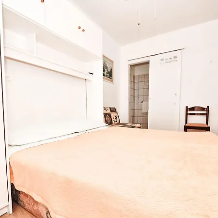 Apartament Tino-2 By Interhome