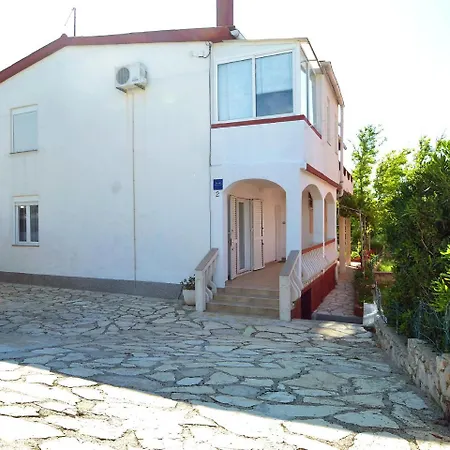 Apartament Tino-2 By Interhome